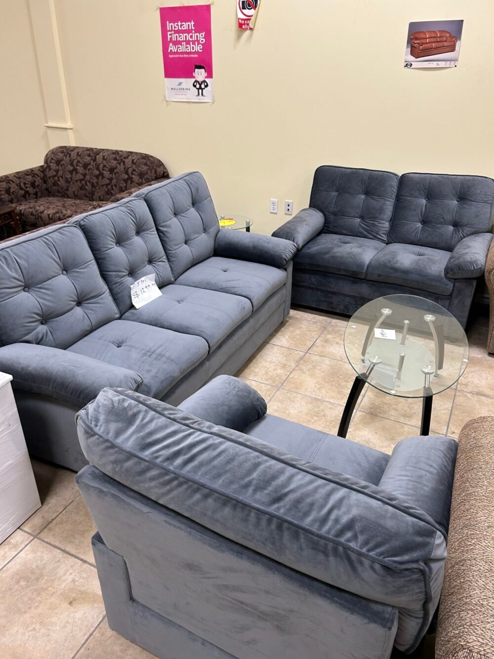 Light blue sofa set - Image 2