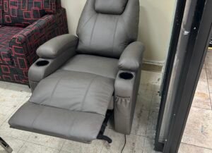 Recliner chair
