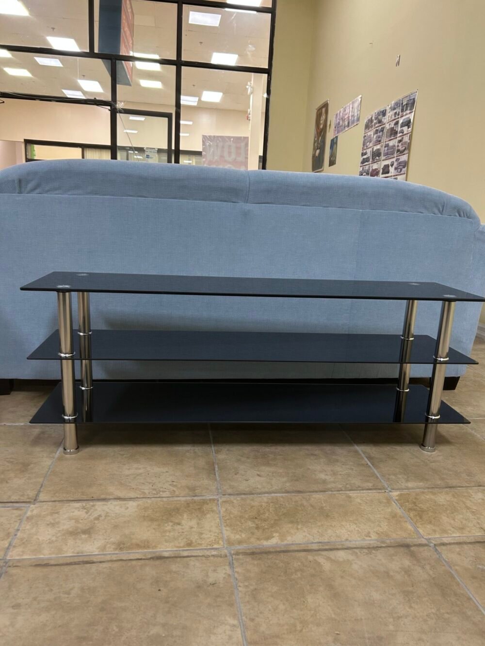 TV stand - Image 2