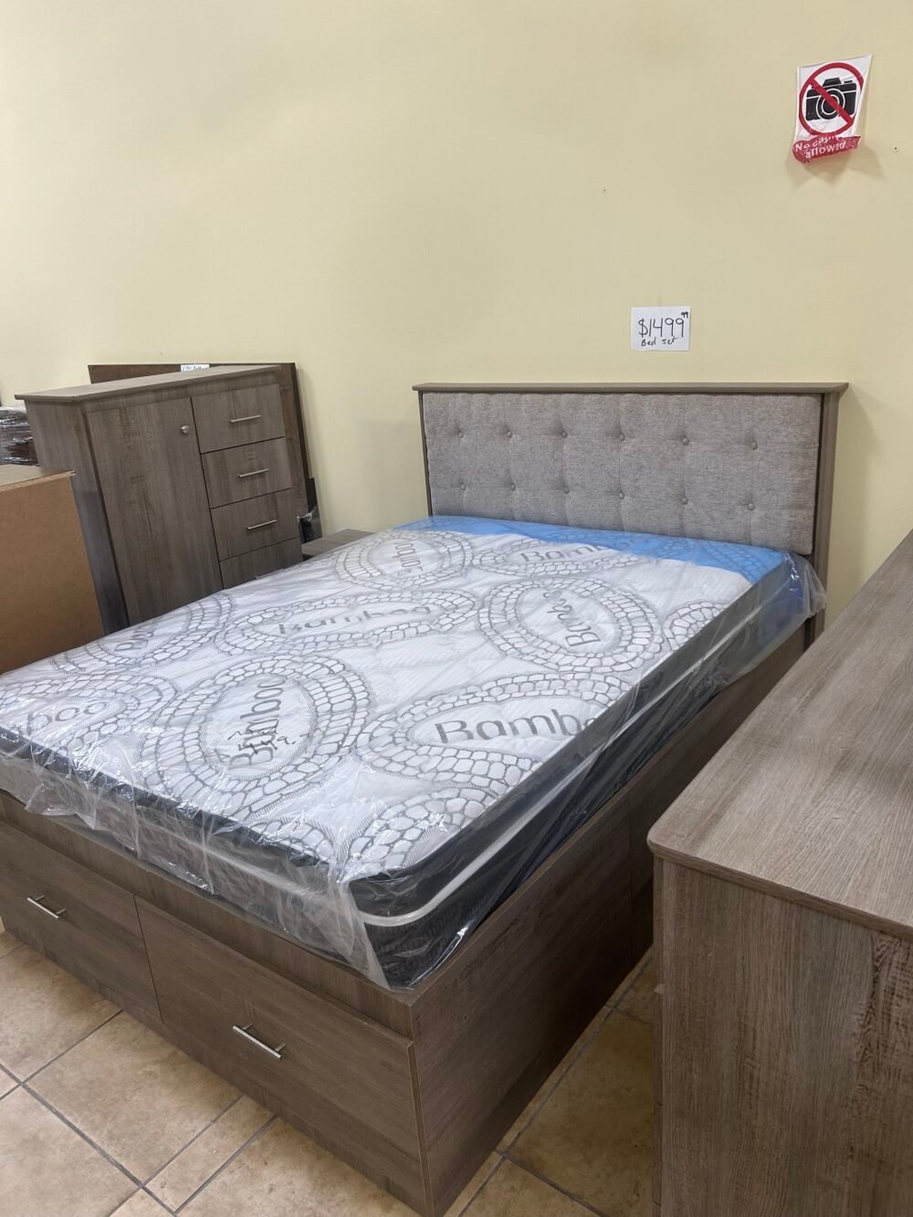 Hero Canadian Bedroom set
