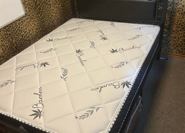 Hero Metal Bed