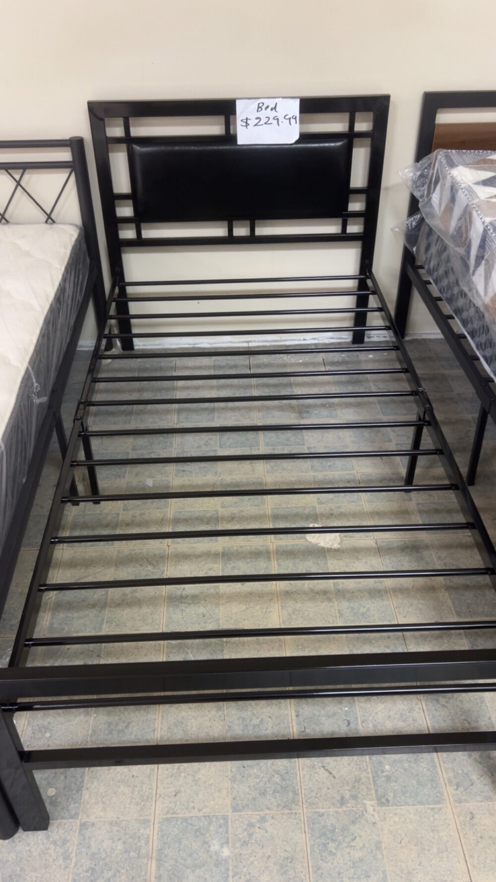 Hero Metal Bed - Image 2
