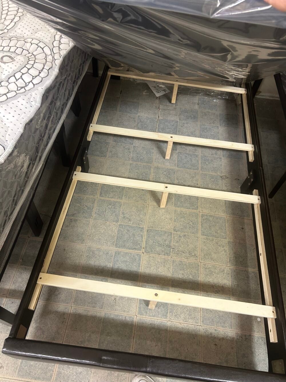 Twin Leather Hero Bed - Image 3