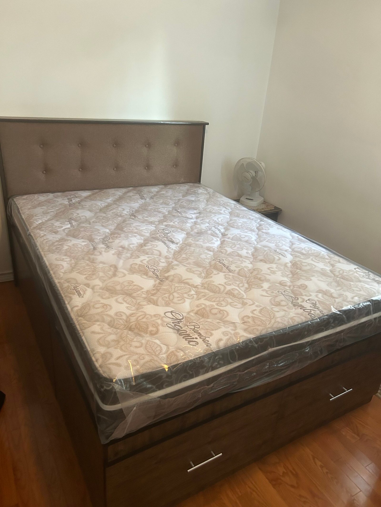 Hero Canadian Bed (brown)