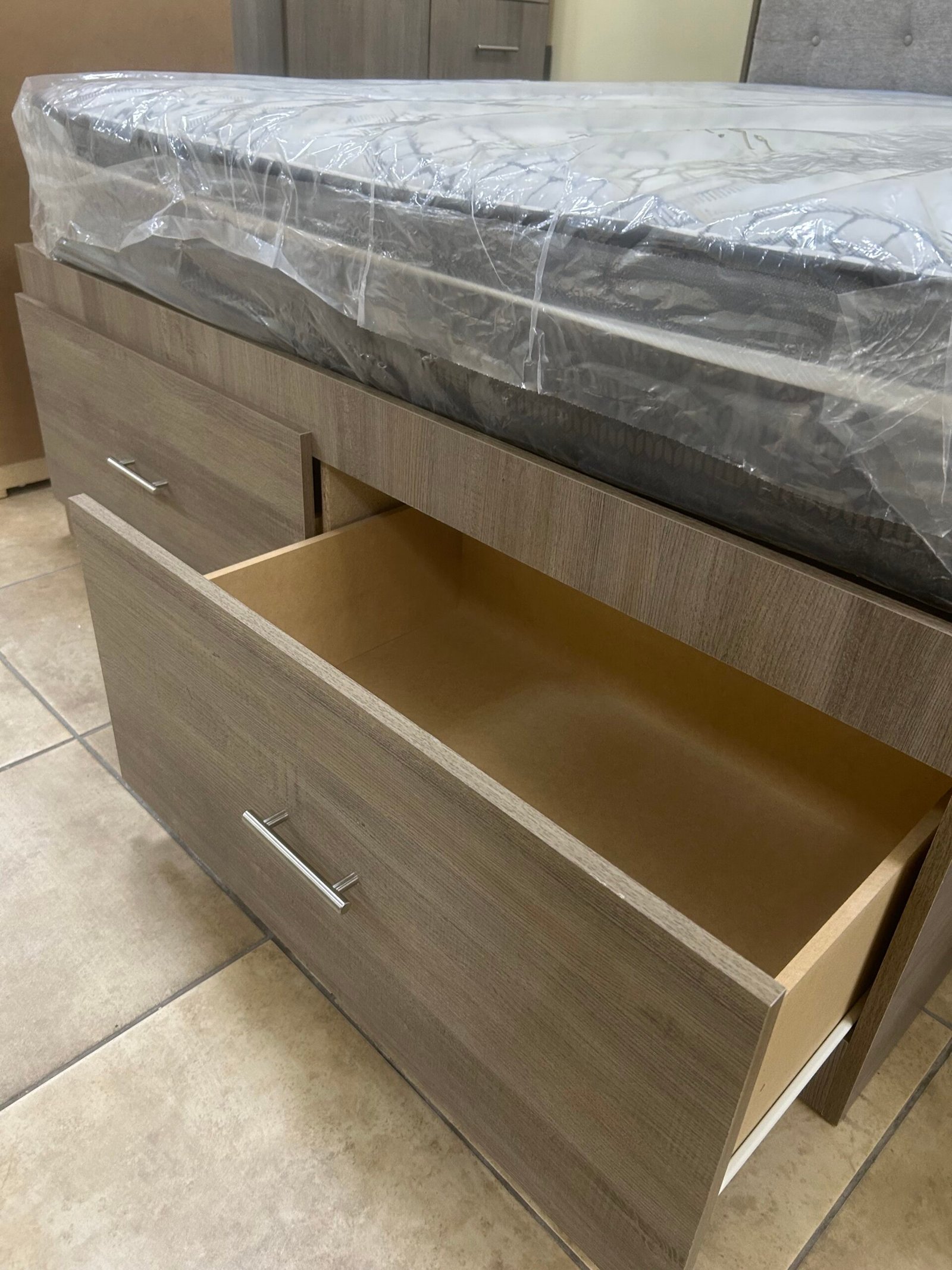 Hero Canadian Bed (brown) - Image 2